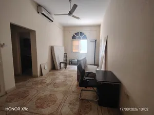 للإيجار شقه غرفه وصاله بالمويهات 2...عجمان