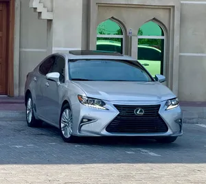 لكزس ES350موديل 2014 علية كت 2017 6 سلندر 3.5L فل اوبشن بحالة ممتازة