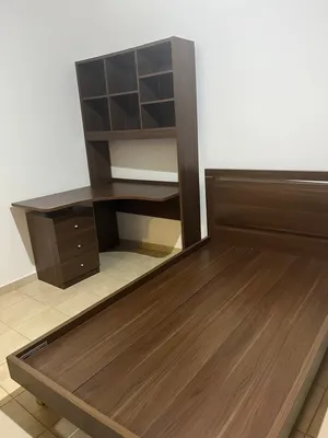 دار نوم فردية خمسة قطع نظيفة بحالة جيدة