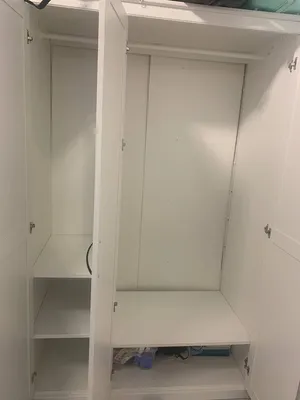 اثاث من ايكيا للبيع شبه جديد ونظيف جدا