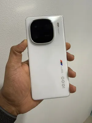 Vivo Iqoo 12 12/256gb bmw edition global