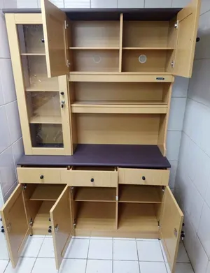 kitchen cabinets 3 door brand new