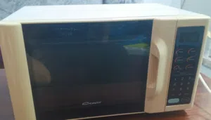 Conti 25 - 29 Liters Microwave in Amman