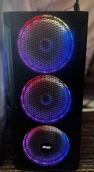 مطلوب PS5 نظيفة للبدل على PC مع شاشة و دفع فرقية 150 دينار على دفعتين ، للجادين تواصل واتساب