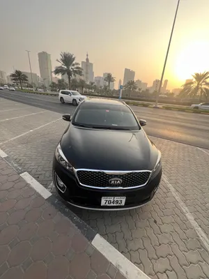 Used Kia Sorento in Sharjah