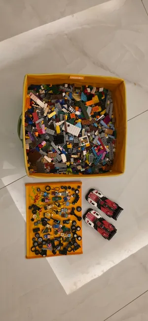 Original LEGO Bulk 7.5kg + Minifigures & Racing Cars
