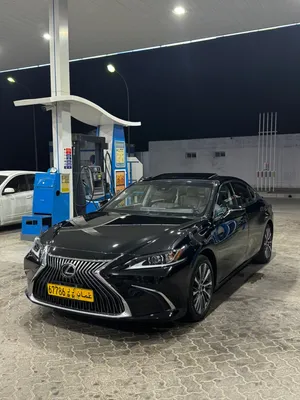 لكسز es350 2020