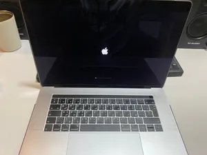 للبيع ماك بوك برو 2018