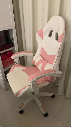 PINK GAMING CHAIR كرسي اللعب وردي