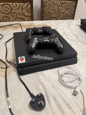 PlayStation 4 PlayStation for sale in Ras Al Khaimah