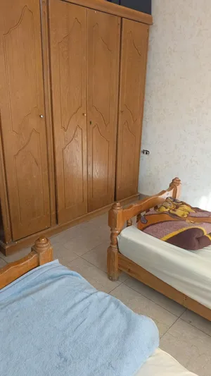 قرب سكن اميمه خلف مستشفى الجامعه غرغه و صاله مفروش قرب شقق اميمه