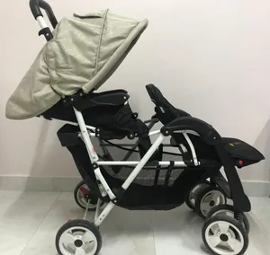 عربية اطفال تؤام ماركة Gracco
