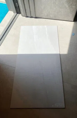 بلاط بورسلان تركي للبيع ب 2.5 OMR فقط ! Turkish porcelain tiles for sale for just 2.5 OMR !