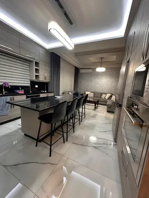 شقة مميزة مفروشة بالكامل للإيجار السنوي في ضاحية الامير راشد بمساحة 220 متر و لم تسكن من قبل
