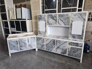 كاونتر المنيوم ثلاث قطع أرضي قياس مترين وملحق قياس مترين مع سنك قياس متر و20 سم مرمر