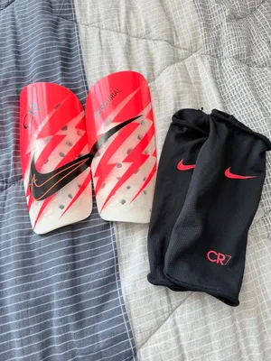 واقيات ساق CR7
