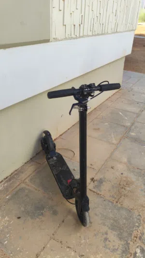 سكوتر مستعمل شبه جديد للبيع