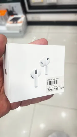 سماعة أبل اصلية AirPods Pro 3 جديدة ضمان سنة ابل استور للبيع بسعر العرض