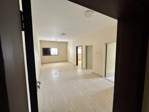 مكاتب للإيجار .. سكن عمال .. ستور ..