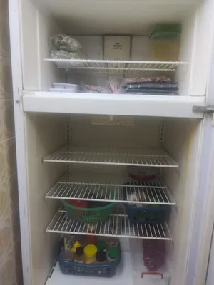 ادوات مطبخ ثلاج وفران غاز مستعملين