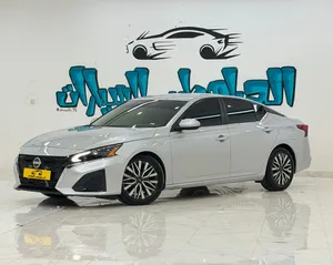 Used Nissan Altima in Al Batinah
