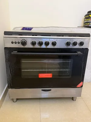 Cooking Range for sell – Excellent Condition - Delivery available