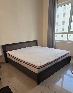 سرير اميركي مع المرتبه نواجد الشارقة