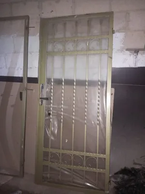 باب حديد حربات ثقيل