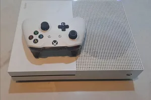 For sale xbox one s with controller in excellent condition