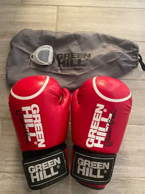 Boxing gloves