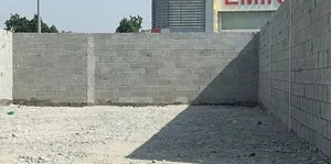 لايجار حوطتين كل حوطه مساحه 30 فوت 60فوت كل حوطه مطلوب سنوي 15 الف  من مالك مباشر