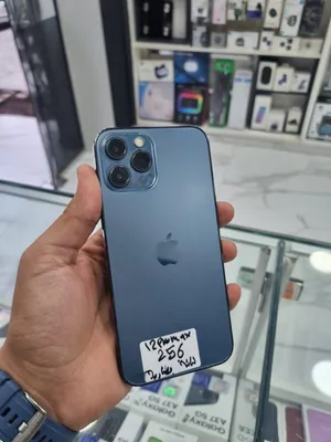 iphone 12 pro max ايفون 12 برو ماكس مستعمل لون ازرق