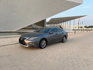 لكزس es350 2018 للبيع