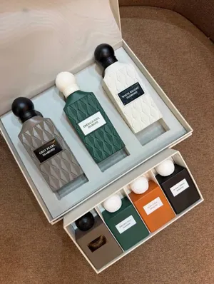 بوكس إيراق المتكامل  (3 عطور كبار 75 مل + 4 عطور ميني 30 مل)
