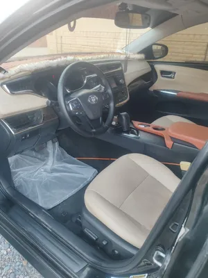 Used Toyota Avalon in Al Dakhiliya