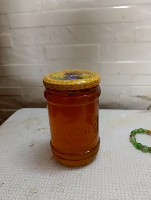 عسل اصلي للبيع شرط المكان البصره شط العرب