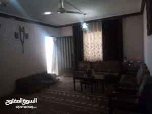 شقة للبيع كاش أو دفعه وأقساط في الزرقاء – مدينة الشرق / المرحلة الأولى