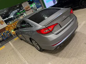 Used Hyundai Sonata in Sharjah