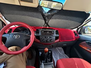 Used Toyota Hilux in Al Dakhiliya