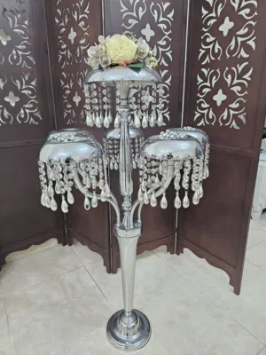 مزهرية فازه فضي وكريستال ومعدن ثقيل ارتفاع متر