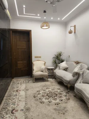 بيت في شارع فلسطين في حي المهندسين للبيع محلة 507 مساحته 50م.بناء حديث طابقين كل طابق معزول عن الآخر