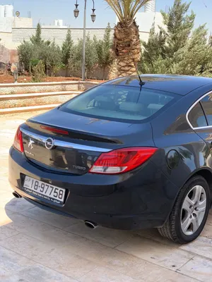 أوبل انسيغنيا 2013 للبيع بحالة ممتازة وارد أوروبي للبيع المستعجل سعة المحرك 2000 تيربو