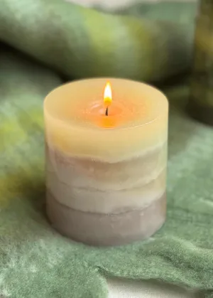 one time used for photos  /candle