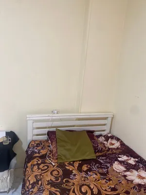غرفة نوم للبيع بدون مراتب