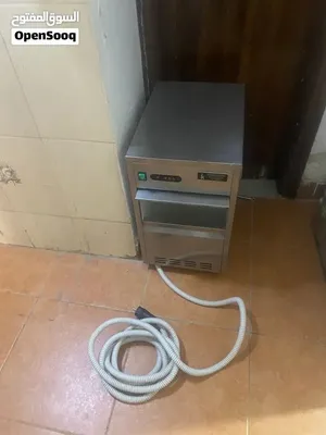 للبيع صانعة ثلج ice maker أوتوماتيك موديل IM-20