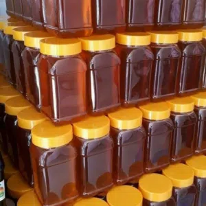 أجود أنواع العسل في السوق الإيرانية.