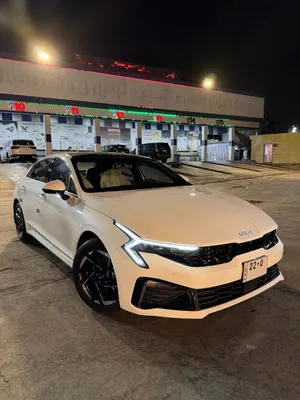 Used Kia K5 in Basra