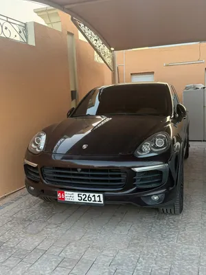 PORSCHE CAYEENE S 2016
