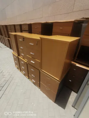 اثاث مكتبي نظيف