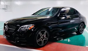 مرسيدس C300 AMG وارد أمريكي اوراق جمارك بانوراما وسياره ارباكات وكاله نظيفه جدا
